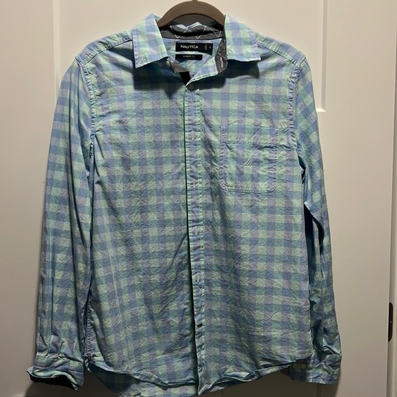 Nautica Mens Long Sleeve Plaid Button Down, Classic Fit, Size Small - Picture 1 of 3